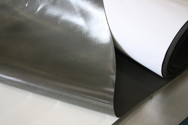 PVC Expandido com e sem Adesivo